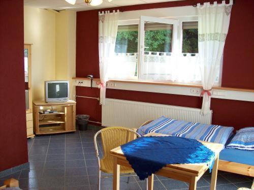 Econo Motel Goelzer Buchenbeuren Ruang foto
