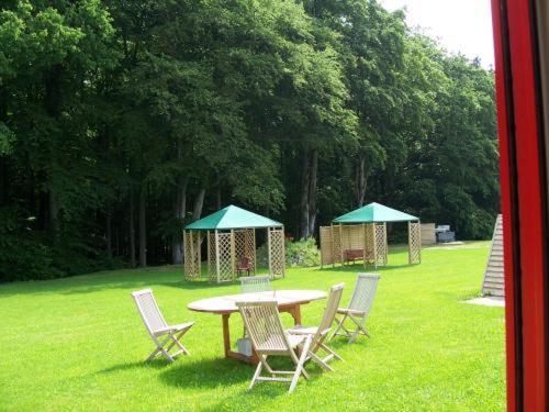 Econo Motel Goelzer Buchenbeuren Bagian luar foto