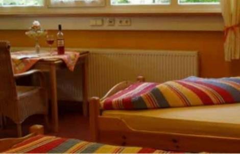 Econo Motel Goelzer Buchenbeuren Bagian luar foto